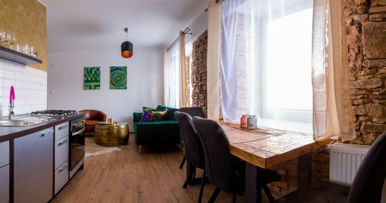 Apartman Luxury - Veľký Slavkov Dış mekan fotoğraf